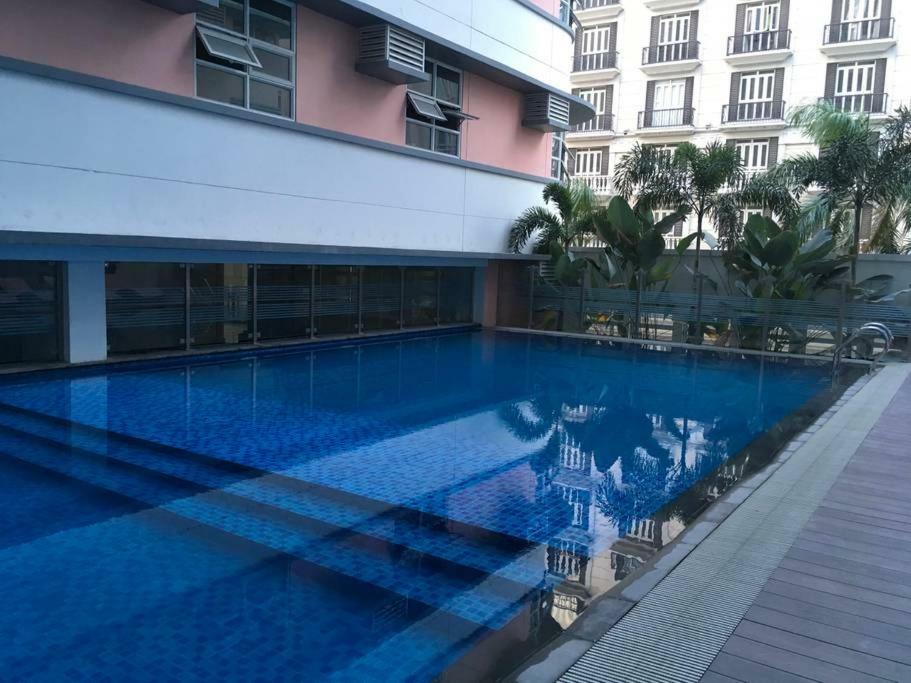 101 Newport Blvd Condotel Manila Eksteriør bilde